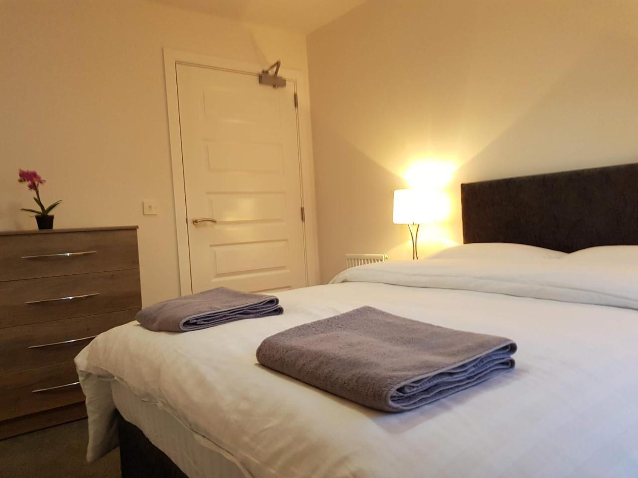 9 Royal View Apartment Стърлинг Екстериор снимка